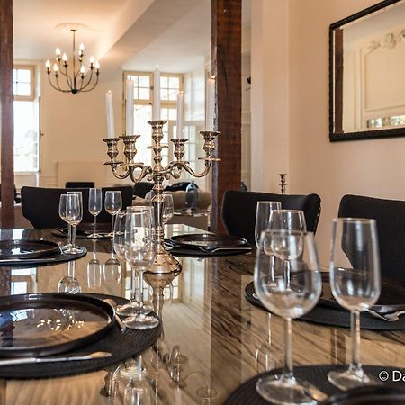 Suites Mana - Matahina Avec Vue Superbe Sur La Place Ducale Et Parking Prive Inclus Charleville-Mezieres Exterior foto